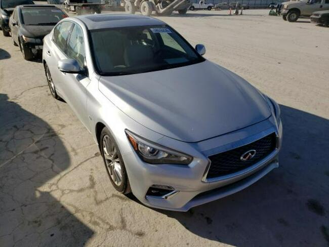 Infiniti Q50 2020, 3.0L, Pure, porysowany lakier Warszawa - zdjęcie 2