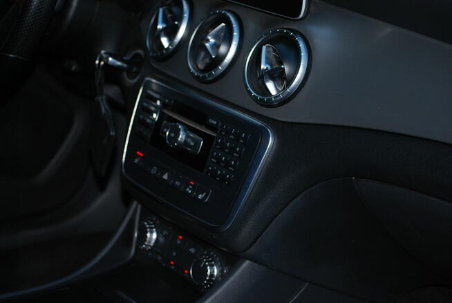 Mercedes-Benz CLA I 1.8 Mercedes 200 CDI Rzeszów - zdjęcie 10