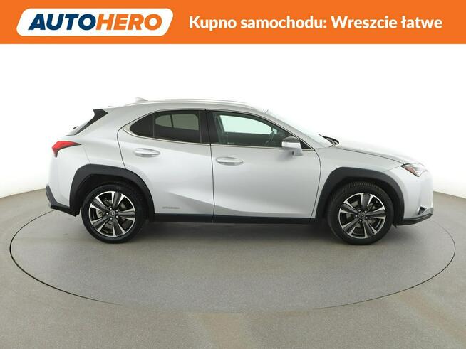Lexus UX HEV skóra full LED navi klima auto grzane fotele kamera Warszawa - zdjęcie 9
