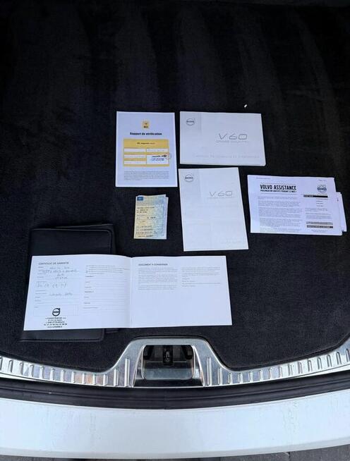 Volvo V60 Cross Country Momentum Pro Skierniewice - zdjęcie 12