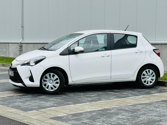 Toyota Yaris 1.0 benzyna 90 tys km Mikołów - zdjęcie 3