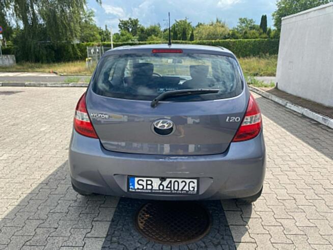 Hyundai i20 Benzyna - 1.2 - 2010r Głogów - zdjęcie 8