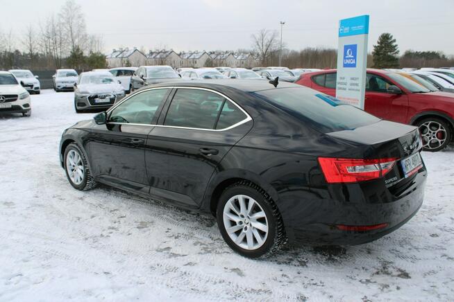 Škoda Superb Ambition DSG Nawigacja netto 73 089 PLN Gwarancja Virtual Warszawa - zdjęcie 9