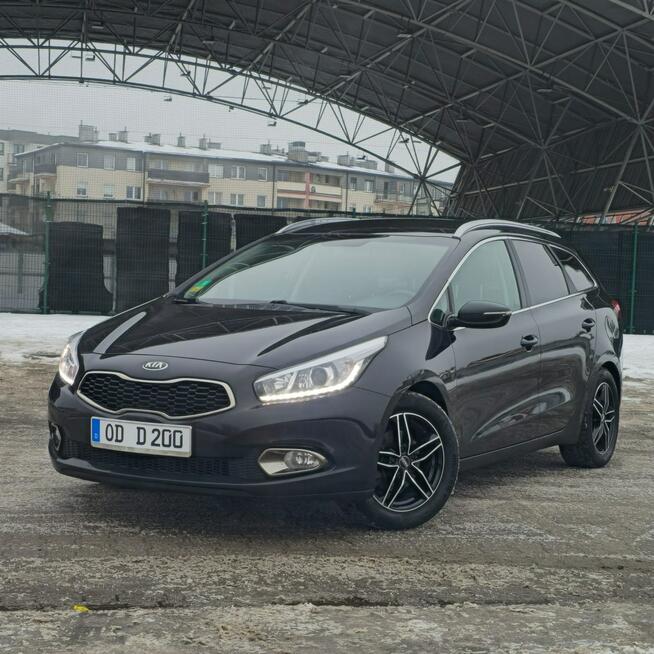 Kia Ceed 1.6 GDI Fifa World Cup Edition Ostrów Mazowiecka - zdjęcie 2
