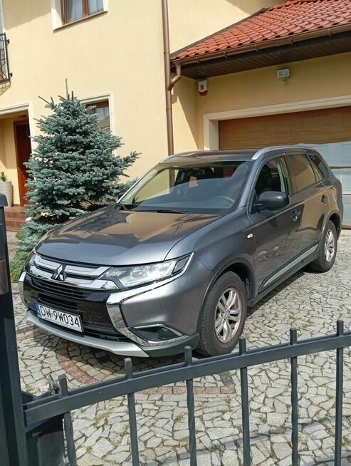 Mitsubishi Outlander 2,0 2WD polski salon Wrocław - zdjęcie 1