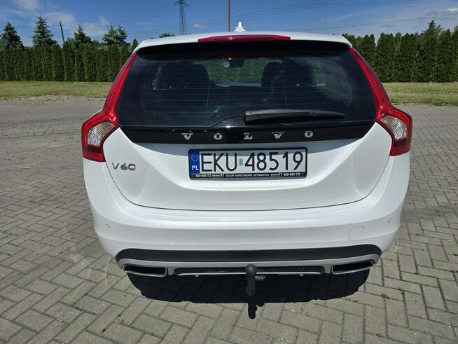 Volvo V60 2,0hdi Navi.Serwis.Xenony.Ledy.Biała Perła,Tempomat.OKAZJA Kutno - zdjęcie 11