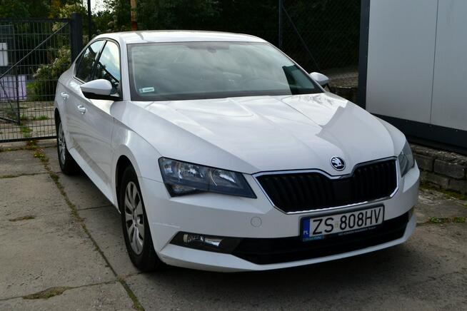 Škoda Superb krajowa, niski przebieg 79000 km,  benzyna Szczecin - zdjęcie 6