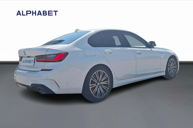 BMW 318d M Sport Aut Swarzędz - zdjęcie 5