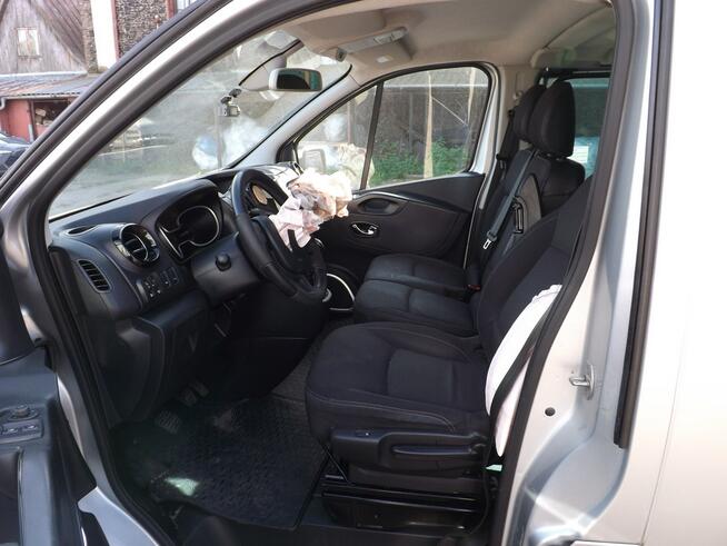 Opel Vivaro Long 9-miejsc.USZKODZONY Słupsk - zdjęcie 6