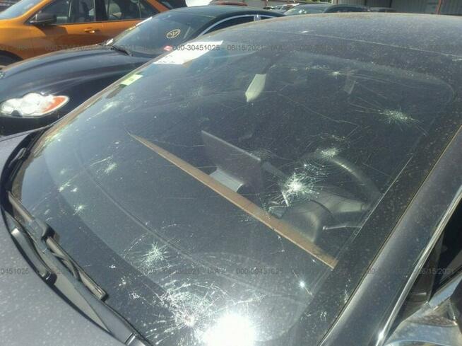 Tesla Model 3 2019, 4x4, Long Range, po gradobiciu Warszawa - zdjęcie 6