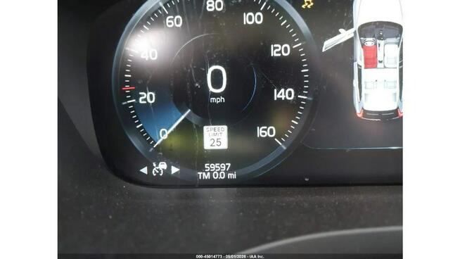 Volvo XC 60 AWD / T6 MOMENTUM / niski przebieg Warszawa - zdjęcie 9