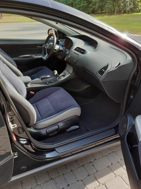Honda Civic VIII 2.2i-CTDi Executive Wałdowo Szlacheckie - zdjęcie 4