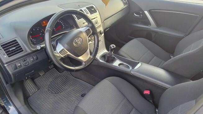 Toyota Avensis 2.0 D4D 2015 Kombi Łomża - zdjęcie 5