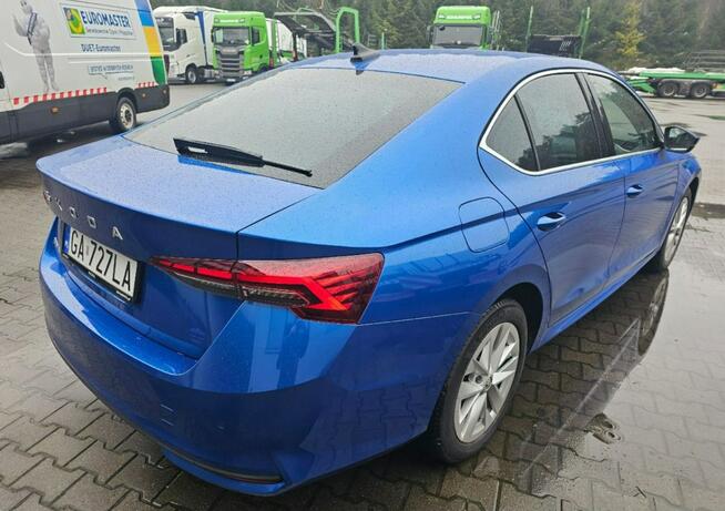 Škoda Octavia 1.5 TSI Selection Tychy - zdjęcie 4