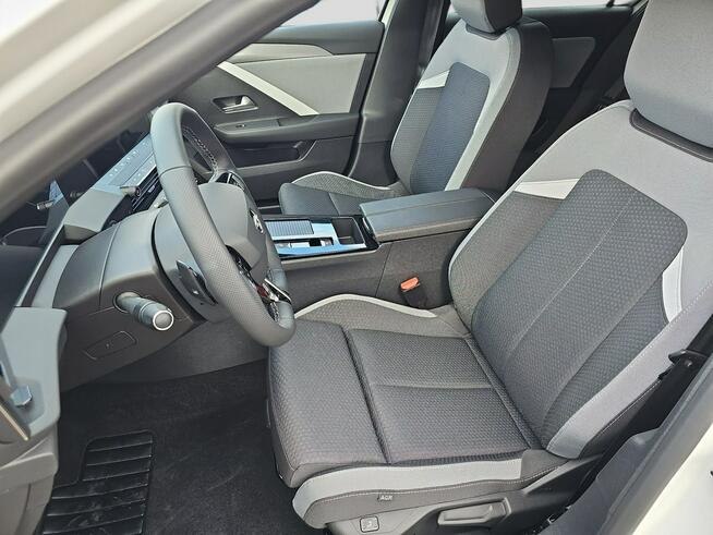 Opel Astra HB Business Edition 1.2 - 130 AT8, Ochrona - 8 lat Łódź - zdjęcie 12