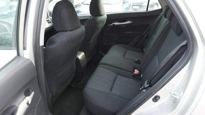 Toyota Auris zarejestrowany, ubezpieczony. Gwarancja. Polecam !!! Zielona Góra - zdjęcie 9