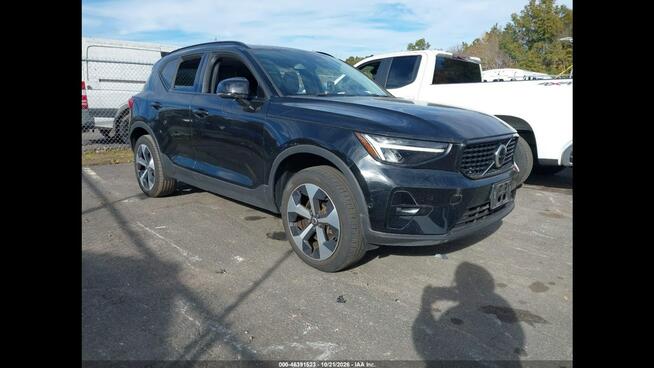 Volvo XC 40 Bogata wersja wyposażenia / AWD / B5 Częstochowa - zdjęcie 3