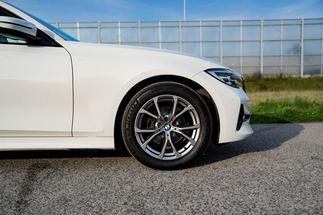 BMW 318d, Sport Line, 150km, Bezwypadkowy, salon PL Warszawa - zdjęcie 8