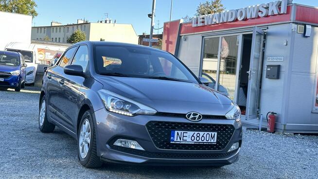 Hyundai i20 Benzyna Zarejestrowany Ubezpieczony Elbląg - zdjęcie 1