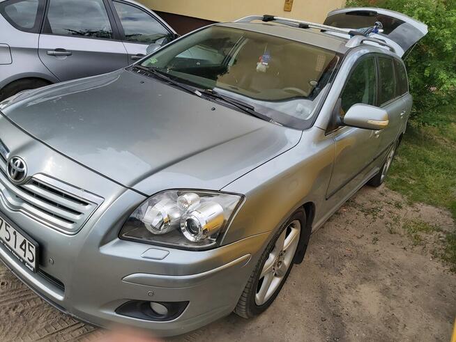 Sprzedam toyote avesis t25 Zielonka - zdjęcie 6