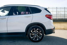 BMW X1 sDrive18i, Salon PL, Bezwypadkowy, FV Marża, Warszawa - zdjęcie 12