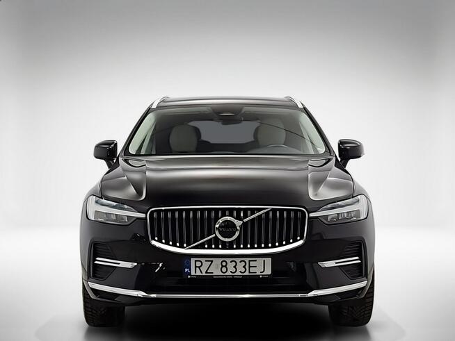 Volvo XC 60 B4 D Plus Bright aut ! Z Polskiego Salonu ! Faktura VAT ! Warszawa - zdjęcie 8