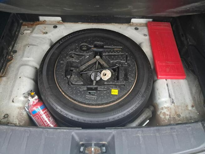 Sprzedam Hyundai i30 Turek - zdjęcie 7