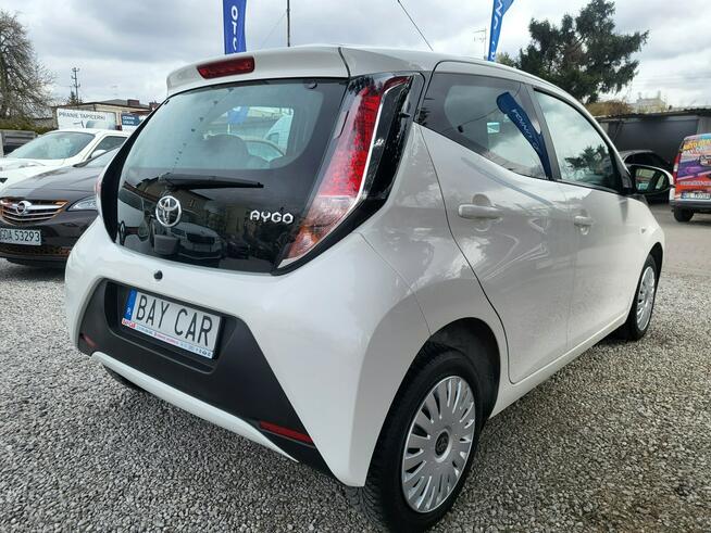 Toyota Aygo 1.0 70 KM Org Przebieg Ładny Stan Z Niemiec Zapraszamy !!! Pabianice - zdjęcie 8