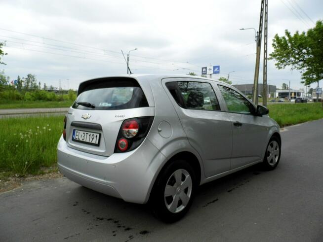 Chevrolet Aveo 1,2 klima Łódź - zdjęcie 3