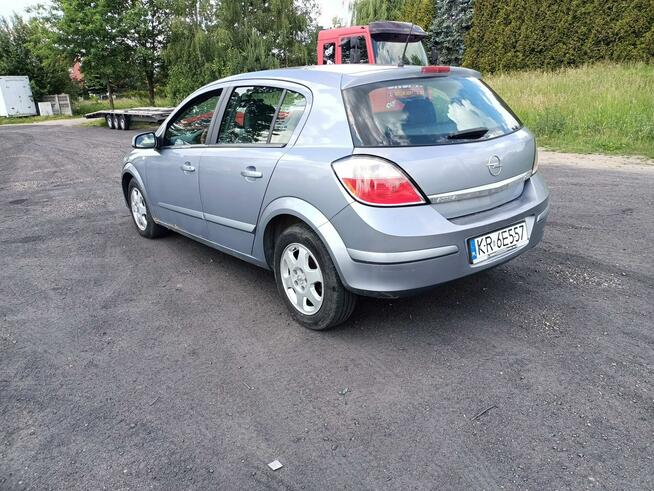 Opel Astra 1.7CDTI 101km 05r Tarnów - zdjęcie 3