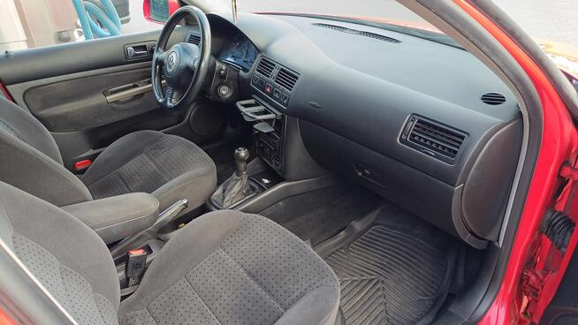 Volkswagen Bora 1.6 101KM Święta Katarzyna - zdjęcie 9