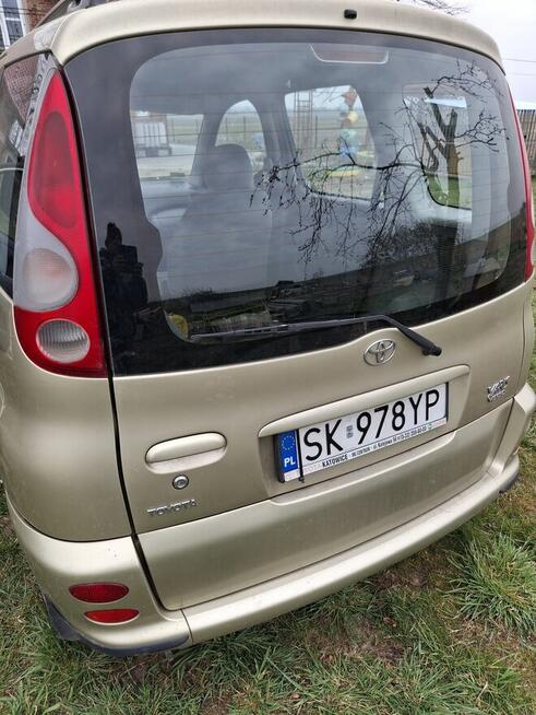 Toyota Yaris Verso Cieciułów - zdjęcie 2