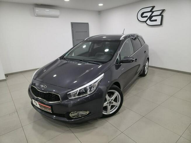 Kia Cee'd 1.6 / Bezwypadkowy/Serwisowany/Gwarancja roczna w cenie Korczyna - zdjęcie 2