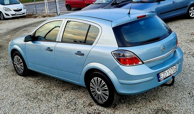 Opel Astra Śliczny Kolor! Błękitna! 1.6 Niski przebieg Zamiana też Zduńska Wola - zdjęcie 4