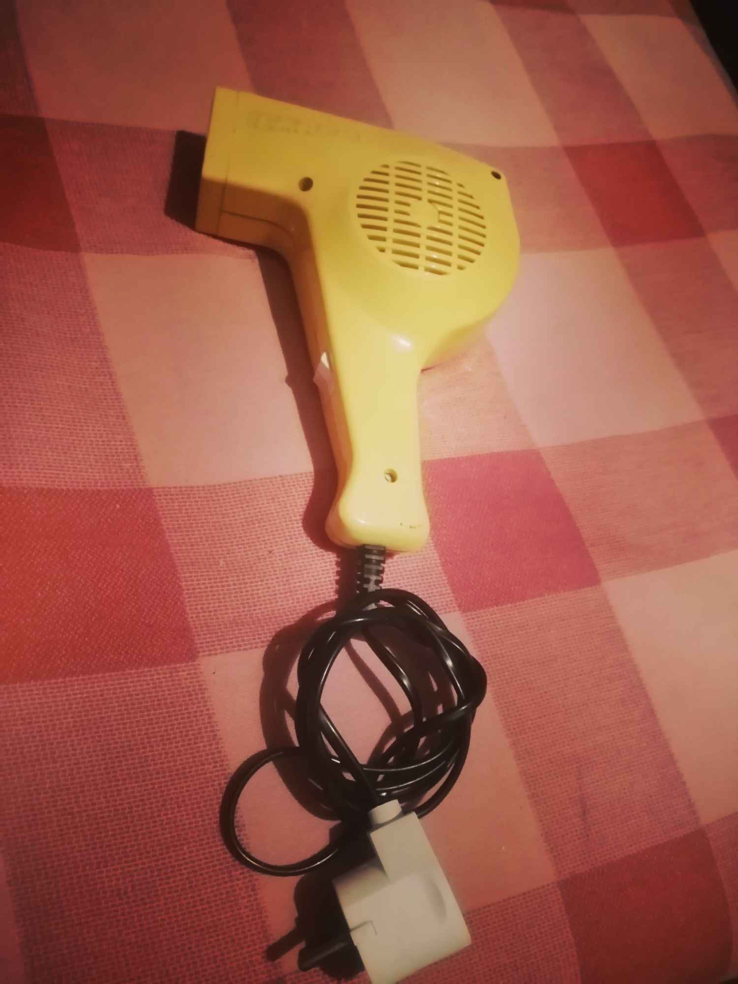 Suszarka do włosów Farel Bemowo - zdjęcie 4