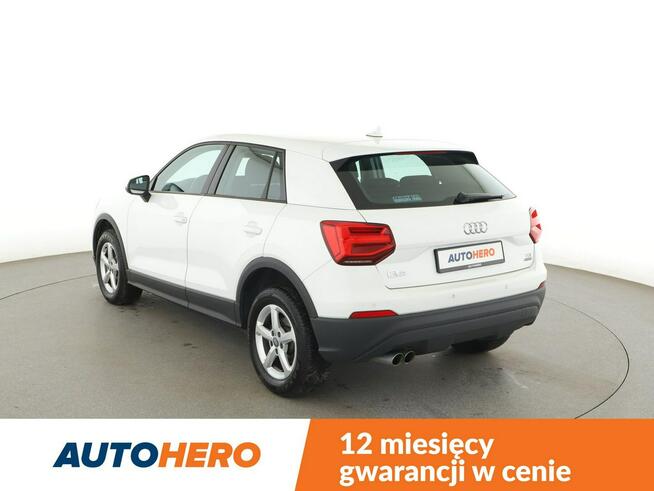 Audi Q2 4x4 S-tronic full LED navi klima auto czujniki parkowania Warszawa - zdjęcie 4