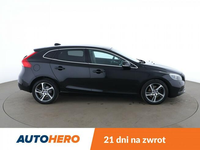 Volvo V40 GRATIS! Pakiet Serwisowy o wartości 500 zł! Warszawa - zdjęcie 8