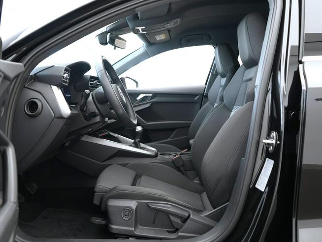 Audi A3 30 TDI 116KM Webasto Manual Navi Ambiente Virtual Kielce - zdjęcie 12