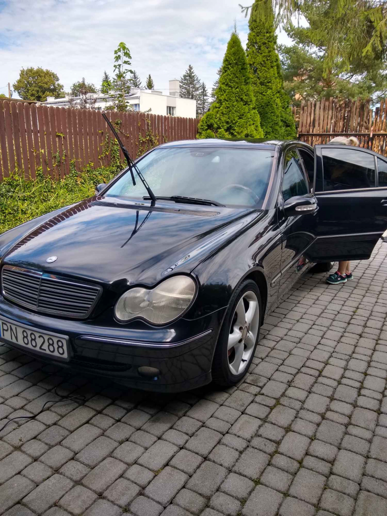 Mercedes 200 CDI klasa C Konin - zdjęcie 1