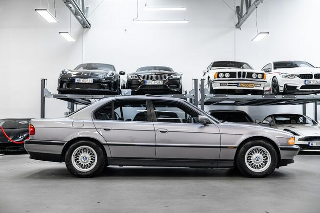 BMW 740 Oryginał. Bezwypadkowa. Niski przebieg. Węgrzce - zdjęcie 7