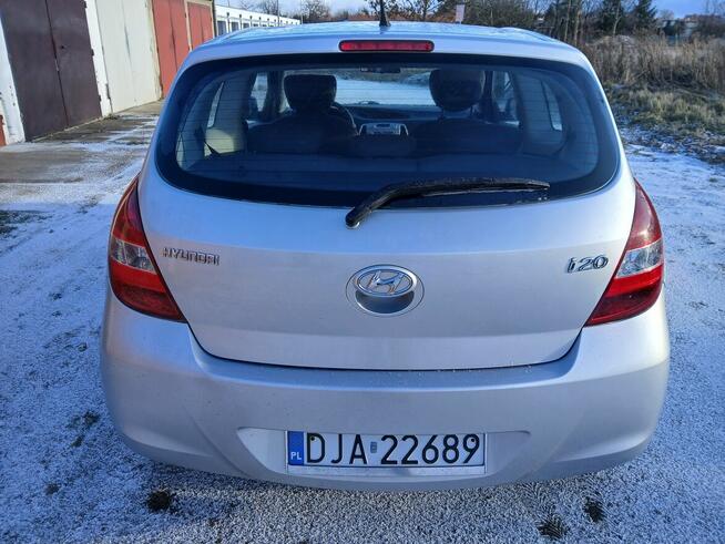 Sprzedam Hyundai i20 z 2009r Jawor - zdjęcie 4