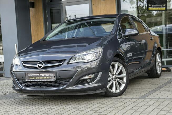 Opel Astra LIFT / Xenon / Duża Navi / Sedan / Gwarancja na ROK !!! Gdynia - zdjęcie 3