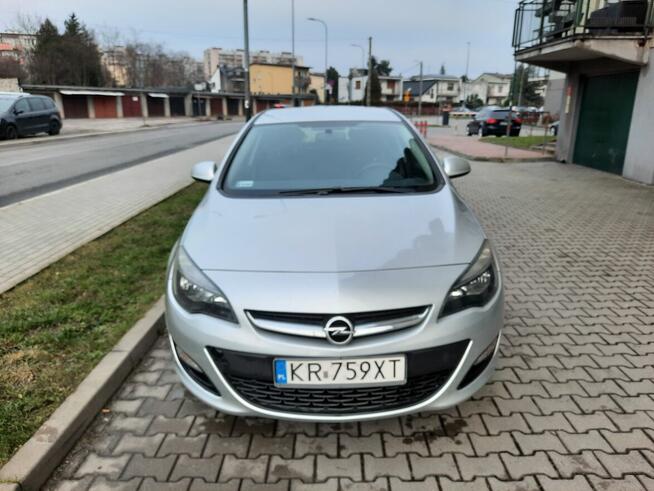 Opel Astra IV, 1.7 TDI 2014 r. Enjoy, hatchback Kraków - zdjęcie 1