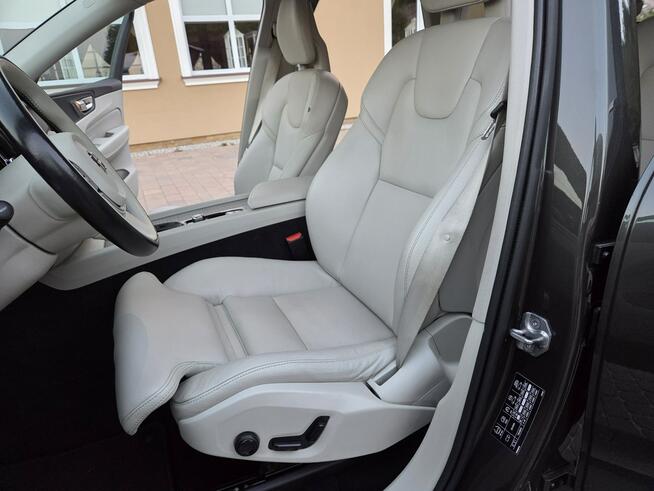Volvo XC 60 FV VAT 23% Brutto Inscription Bezwypadek Serwis Piękny Zagnańsk - zdjęcie 10