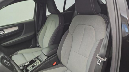Volvo XC 40 XC40 B3 Plus Dark aut ! Z Polskiego Salonu ! Faktura VAT ! Warszawa - zdjęcie 10