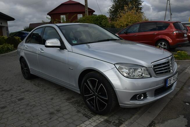 Mercedes C 180 1.8B Kompresor 163 TYS KM PDC Sprowadzony Majdan Sieniawski - zdjęcie 8