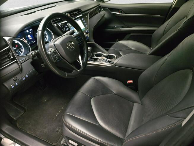 Toyota Camry Komorniki - zdjęcie 11