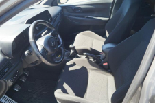 HYUNDAI BAYON 1,2 BENZ. STAN BDB ZADBANY BOGATO WYPOSAŻONY Goczałkowice-Zdrój - zdjęcie 12