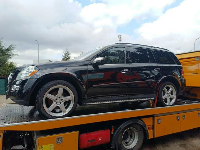 GL 550 V8 4MATIC Gizałki - zdjęcie 2