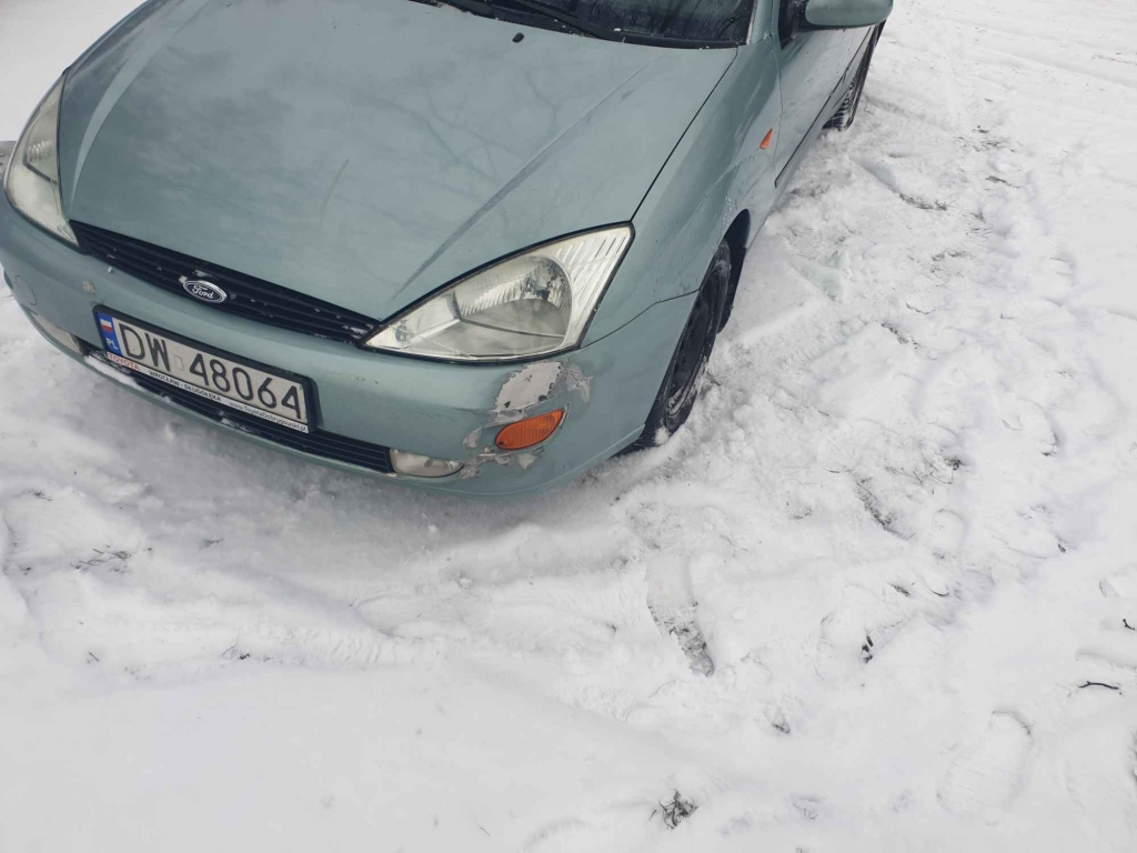 Ford Focus kombi Fabryczna - zdjęcie 2